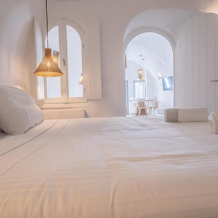 Eternity Suites Santorini ثيرا المظهر الخارجي الصورة